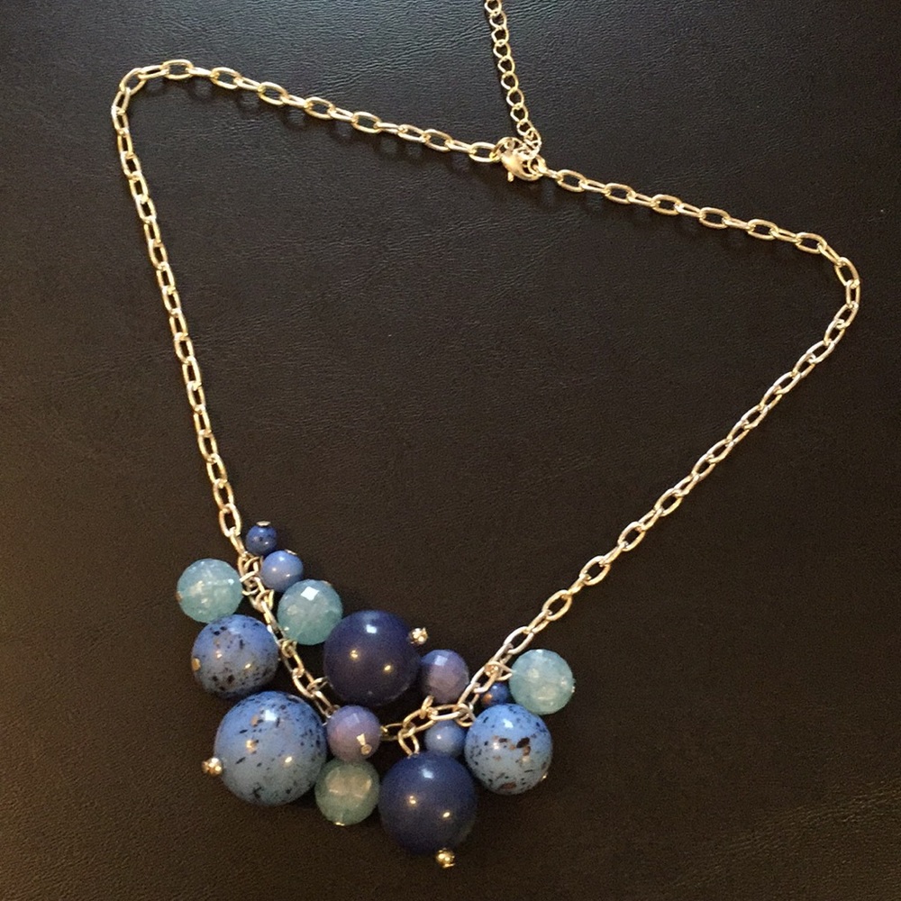 Blue clustered marble necklace